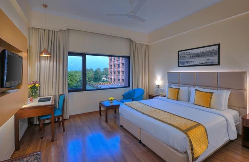 Agra Hotel | Hotel Clarks Shiraz