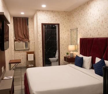 Azadpur Bed & Breakfast | Hotel Cloud Inn