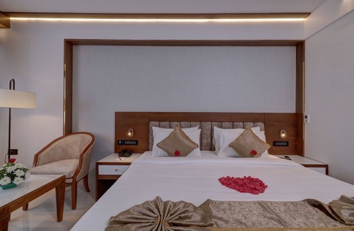 Thampanoor Hotel | Hotel Cordial Sopanam
