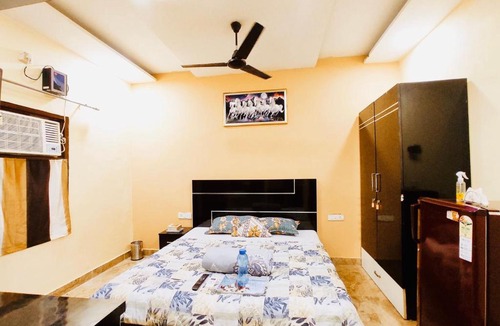 Phagwara Hotel | HOTEL CROWN ESTATE - Feel Comfort