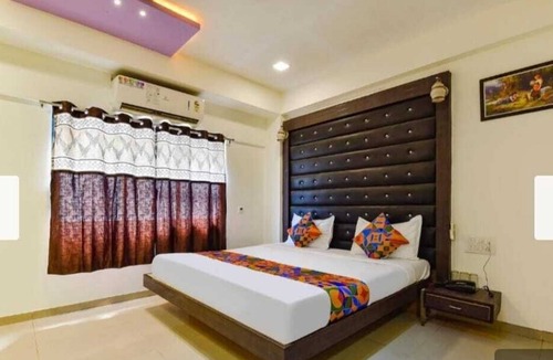 Paldi Hotel | HOTEL CRYSTAL INN