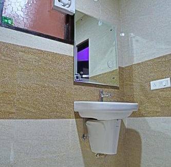 Rakabganj Hotel | Hotel d c vilas