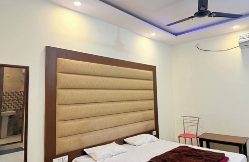 Bullawala Hotel | Hotel Darbar