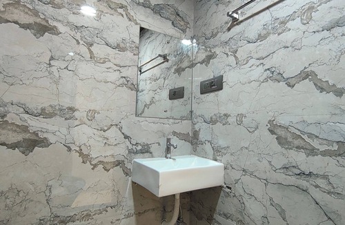 Vikhroli West Cabin | hotel Darshan Palace