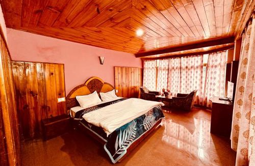 Old Manali Hotel | Hotel Daulat - Top Rated and Most Awarded Property In Manali
