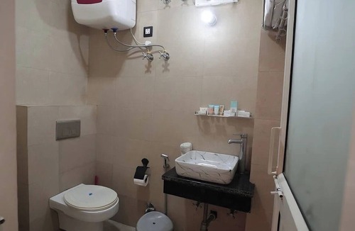 Dariyaganj Hotel | Hotel De Romana Near Jama Masjid Gate No.1