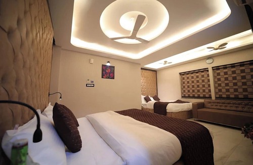 Dariyaganj Hotel | Hotel De Romana Near Jama Masjid Gate No.1