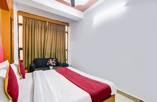 Paharganj Hotel | Hotel Delhi Regency