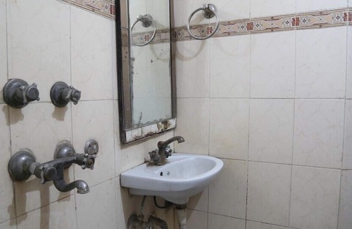 Paharganj Hotel | Hotel Delhi Regency