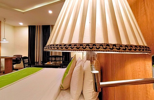 Lucknow Hotel | Hotel Di Arch Lucknow