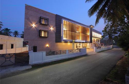 Karunagappally Hotel | Hotel Diamond Fort