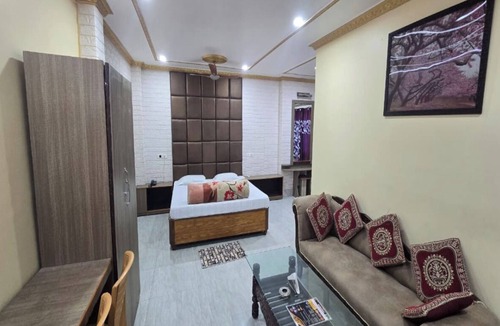 Tezpur Hotel | Hotel DL