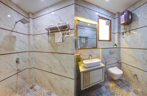 Noida Hotel | Hotel Downtown by Quadis - Sector 51 Noida