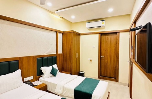 Kurla West Hotel | Hotel Downtown-Near US Embassy