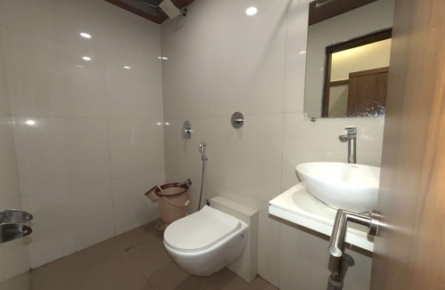 Kurla West Hotel | Hotel Downtown-Near US Embassy