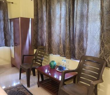 Arambol House | Hotel Dwarka