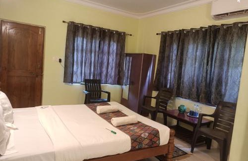 Arambol House | Hotel Dwarka