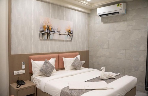 Umargam Hotel | Hotel Emirest