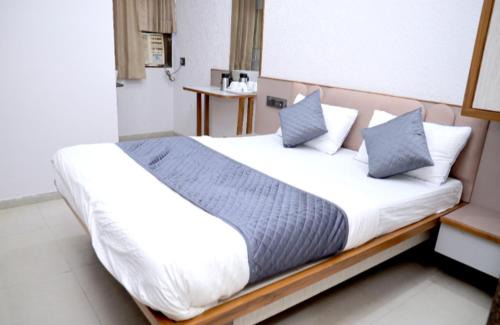Deesa Hotel | Hotel Excellency