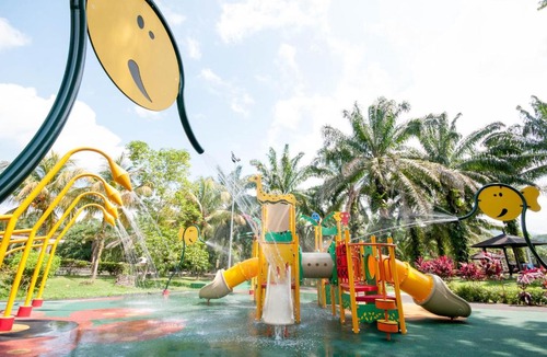Kampong Pulau Kandis Resort | Hotel Felda Residence Hot Springs