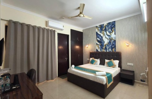 Noida Hotel | Hotel Fortune Home Residency Near Spectrum Mall Sector 72