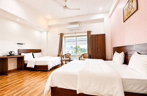 Bullawala Hotel | Hotel Four Seasons R