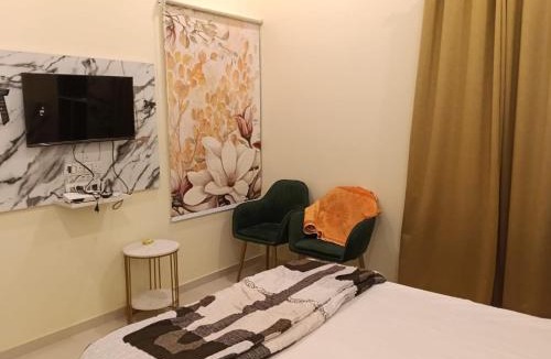 Chomu Hotel | Hotel G L Palace And Restaurant