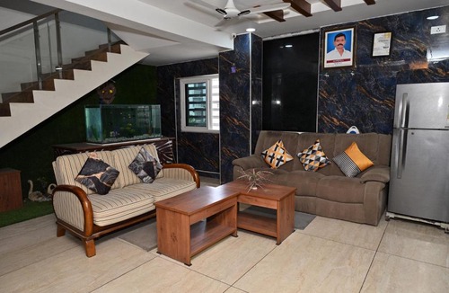 Guntur Hotel | Hotel Ganesh Mahalakshmi Inn