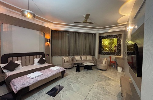 Thanesar Hotel | Hotel GardenView Kurukshetra