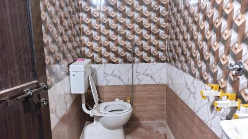 Allahabad House | Hotel Gargi's Inn
