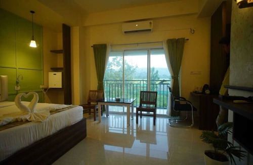 Hatikhuli Hotel | Hotel Garnet