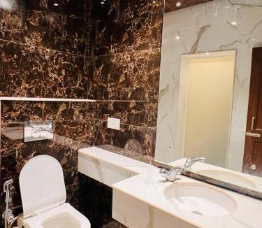 Brein Hotel | Hotel golden bees gym & spa