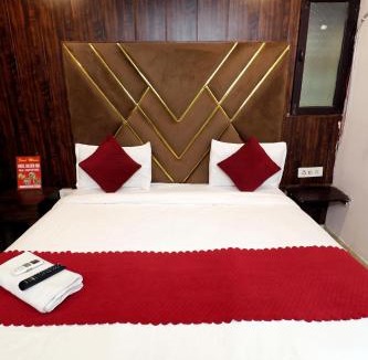 Vasundhara Hotel | Hotel Golden inn Sector 15