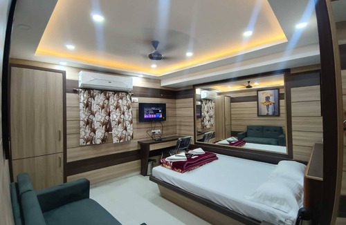 Bhowanipore Hotel | Hotel Goldenkey