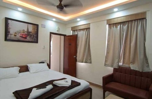 Bhowanipore Hotel | Hotel Goldenkey