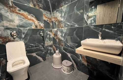 Santacruz West Hotel | Hotel Grand Executive