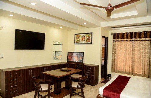 Vasundhara Hotel | Hotel Grand Inn