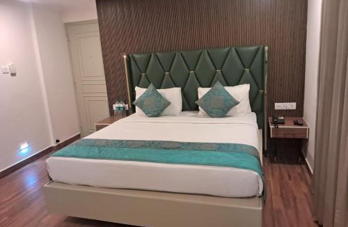 Porur Hotel | Hotel Grand Residence Chennai