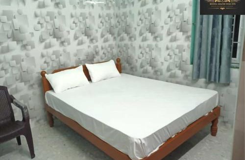 Velankanni Hostel | Hotel Grand Stay