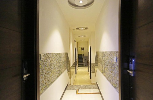 South West Hotel | HOTEL Grand urban luxury Near Delhi Airport