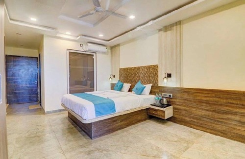 Bhilar Hotel | Hotel Green County