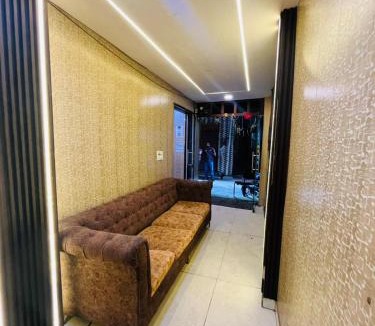 Green Park Hotel | Hotel Green - Green park Metro Gate No 3