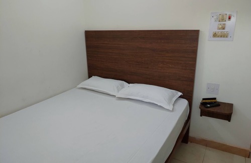 Azamgarh Hotel | Hotel Green Palace and Ujala Restaurant