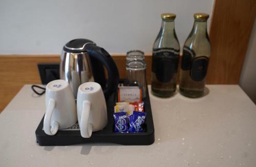 Berhampore Hotel | Hotel Green View