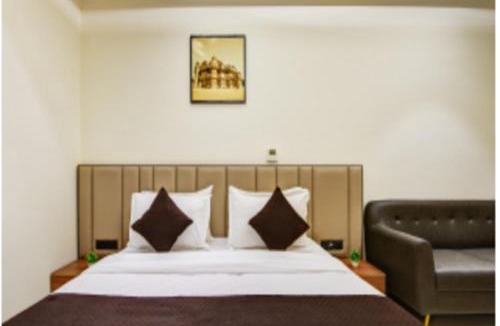 Azadpur Hotel | Hotel Heritage Suites