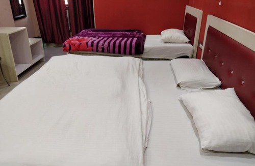 Paharganj Hotel | Hotel Hi Life- By RSL Hospitality
