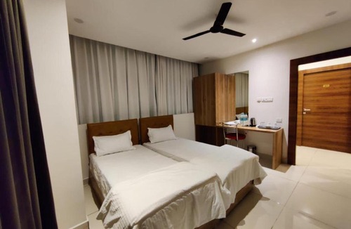 Medchal Hotel | Hotel Hibiscus Tree- Bachupally
