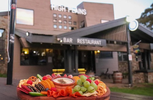 Dinner Plain Hotel | Hotel High Plains