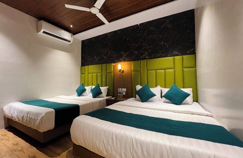 Dharavi Hotel | Hotel Imperial Suite