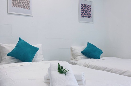 Taman Sentosa Hotel | Hotel Impress
